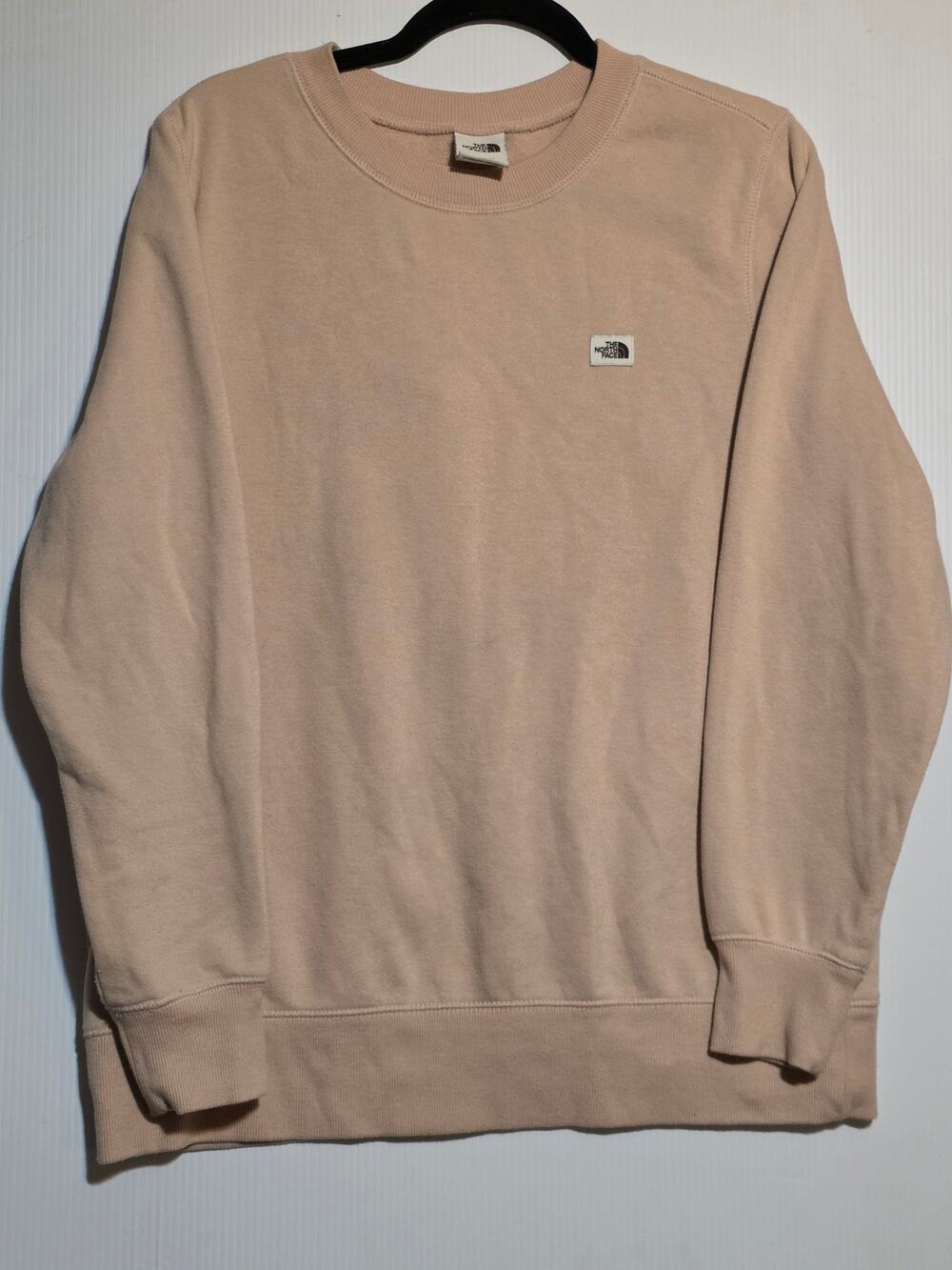 The North Face Women's L Heritage Patch Crewneck Sweatshirt Tan Beige Pullover